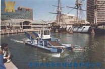 割草船